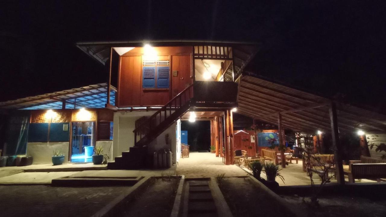 Raja Laut Dive Resort Bunaken Dış mekan fotoğraf