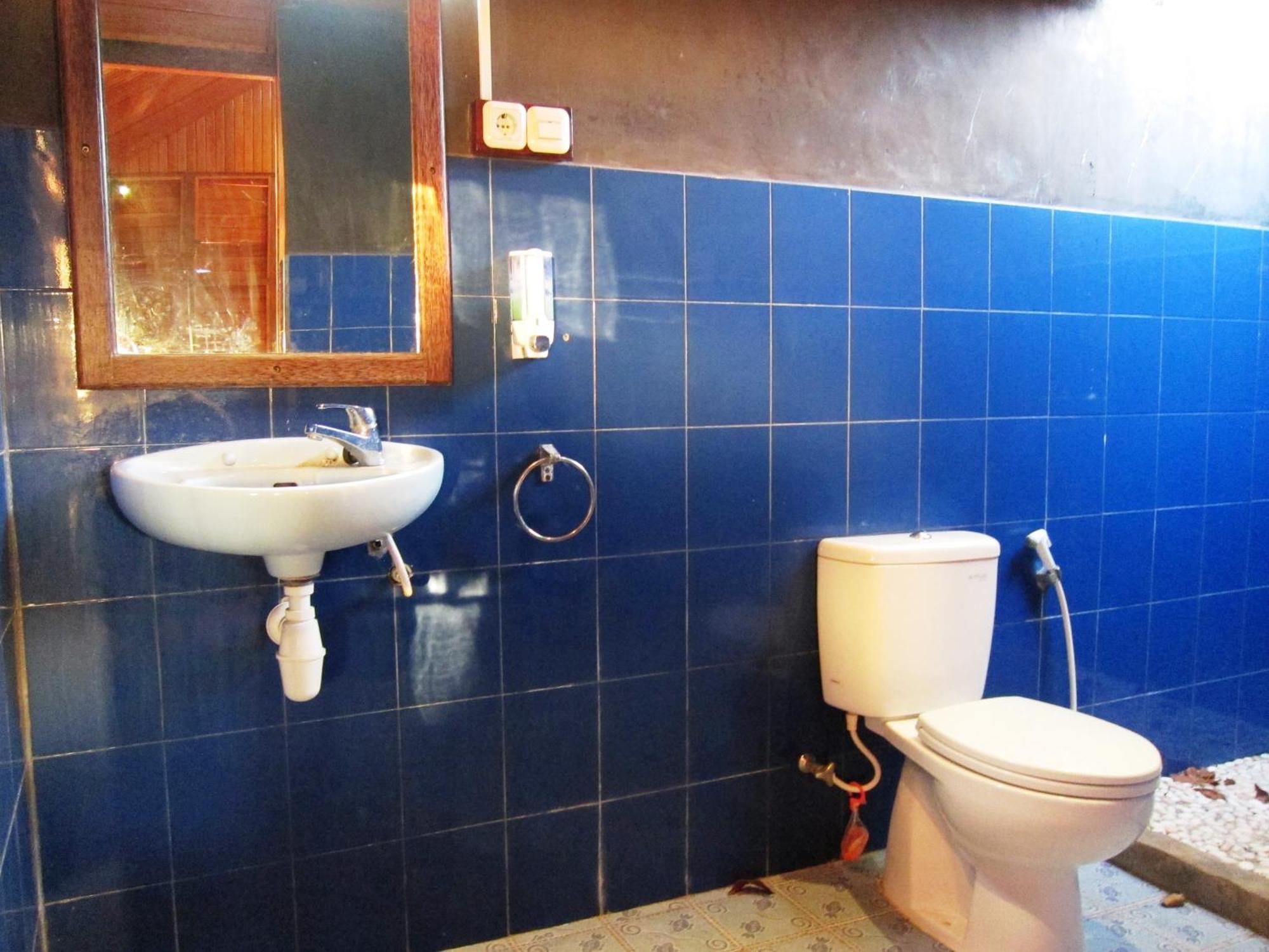 Raja Laut Dive Resort Bunaken Oda fotoğraf